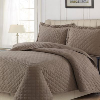 solid brown quilt