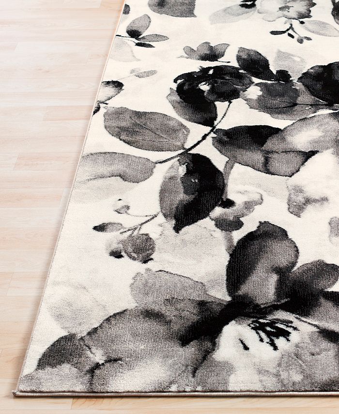 Surya - Nova NVA-3013 Black 5'2" x 7'6" Area Rug