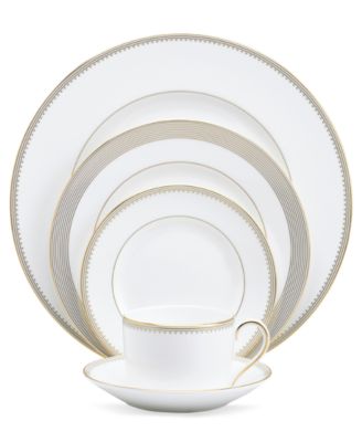 Vera Wang Wedgwood - "Golden Grosgrain" 5-Piece Place Setting