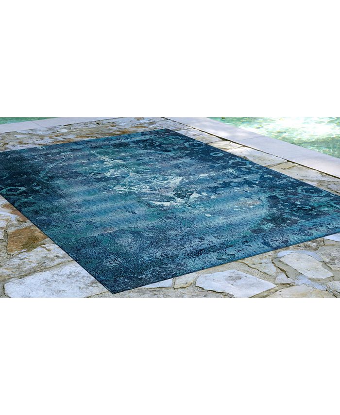 Liora Manne' Marina 8043 Kermin 7'10" x 9'10" Indoor/Outdoor Area Rug