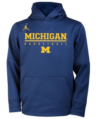 Nike - Therma Hooded Sweatshirt, Big Boys (8-20)