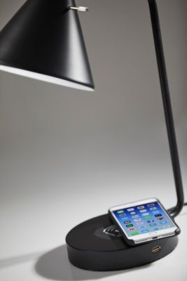 Maxine Wireless Charging Desk Lamp