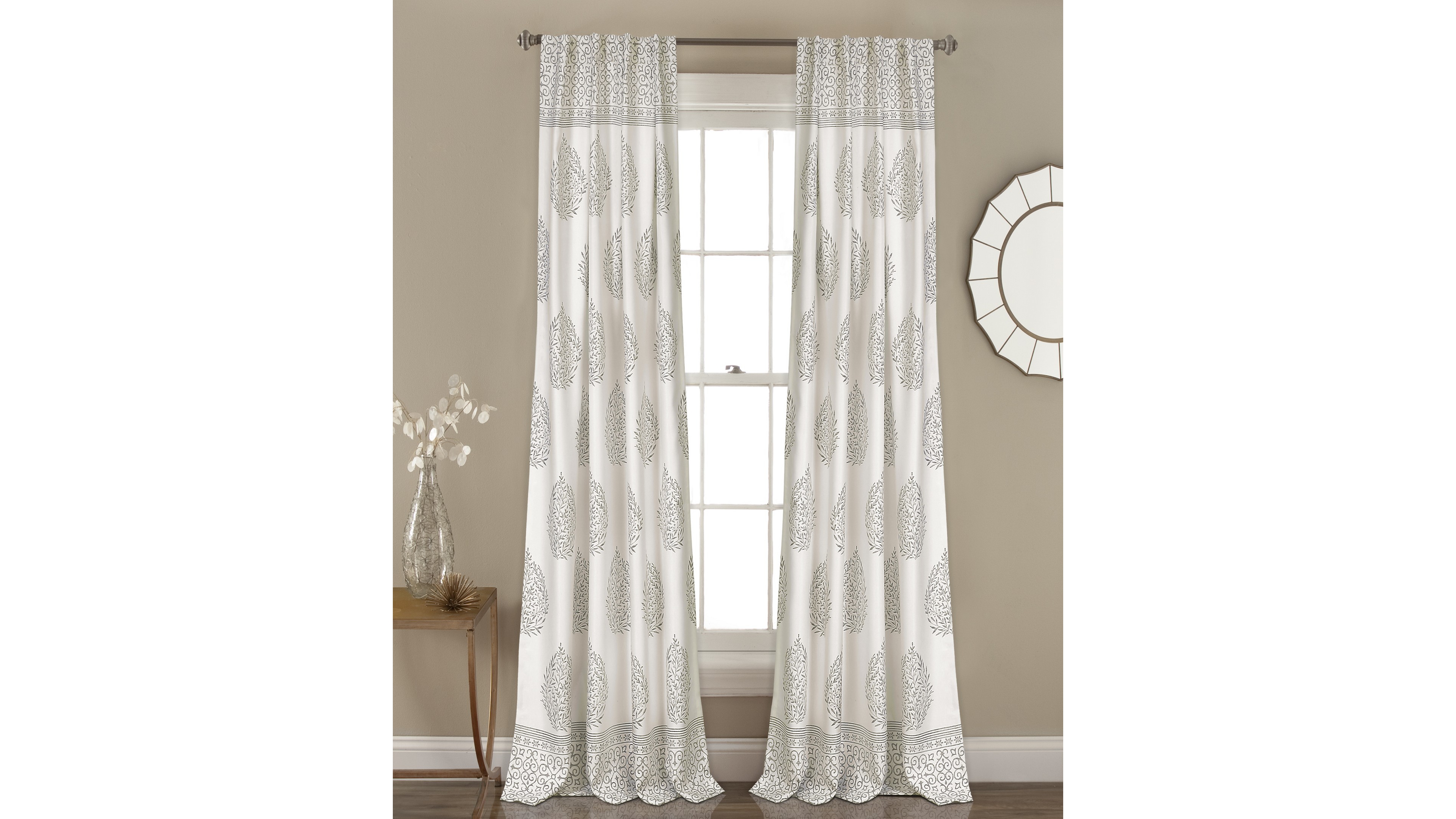 Teardrop Leaf 52" x 95" Curtain Set