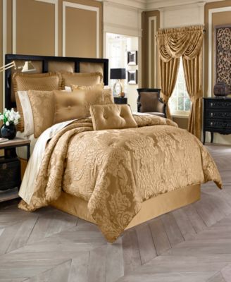 Shop Five Queens Court Colonial Comforter Sets In Gold