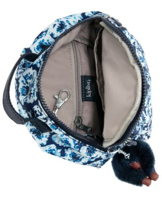 Kipling Alber Convertible 3-in-1 Mini Bag Backpack Festive Floral Kipling Alber Convertible 3-in-1 Mini Bag Backpack... | Depop main image 4
