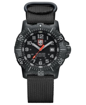 Luminox