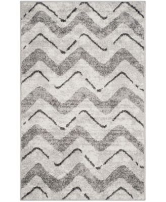 Adirondack Silver and Charcoal 3' x 5' Area Rug