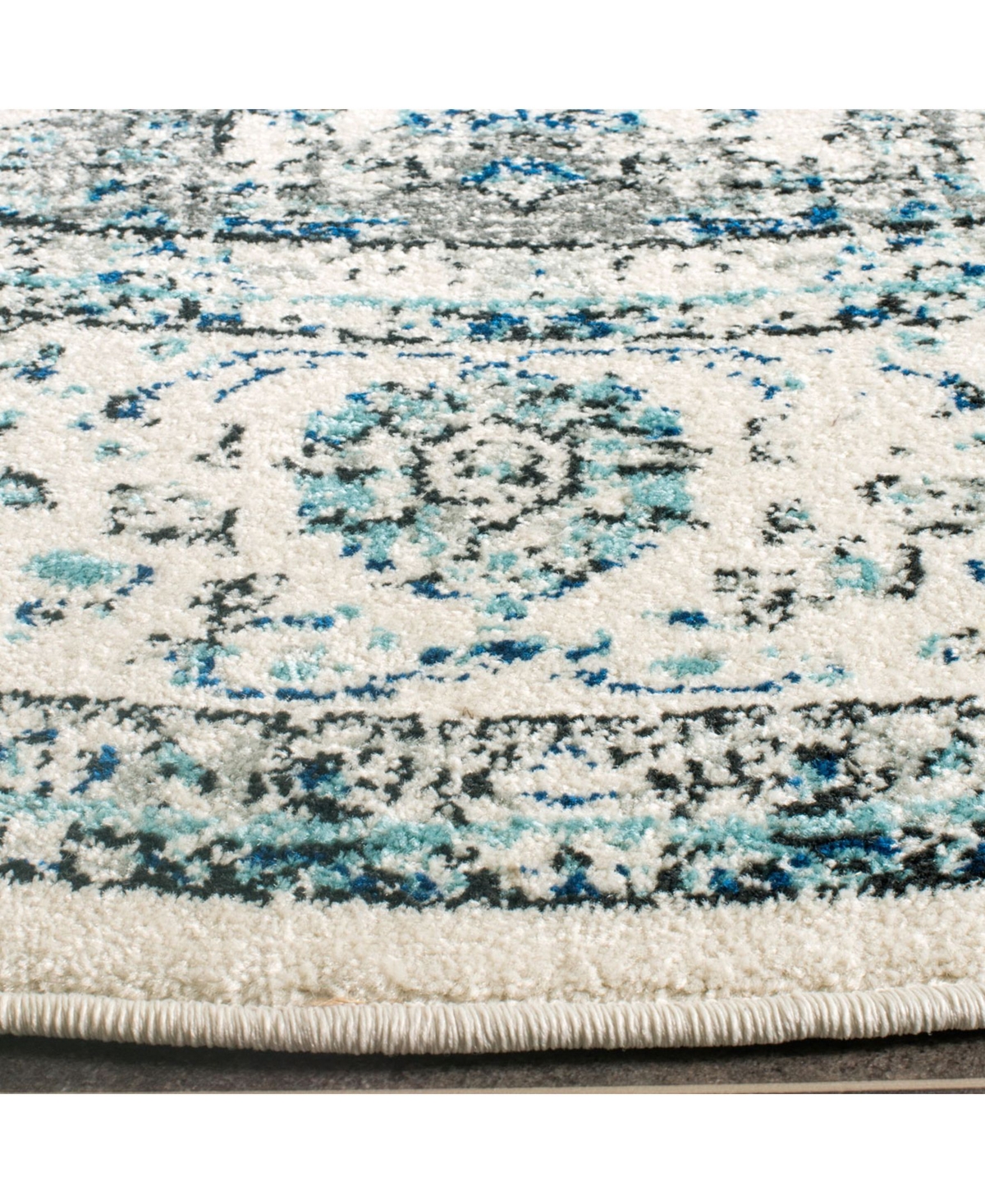 Safavieh Evoke Gray and Ivory 9' x 9' Round Area Rug - Gray