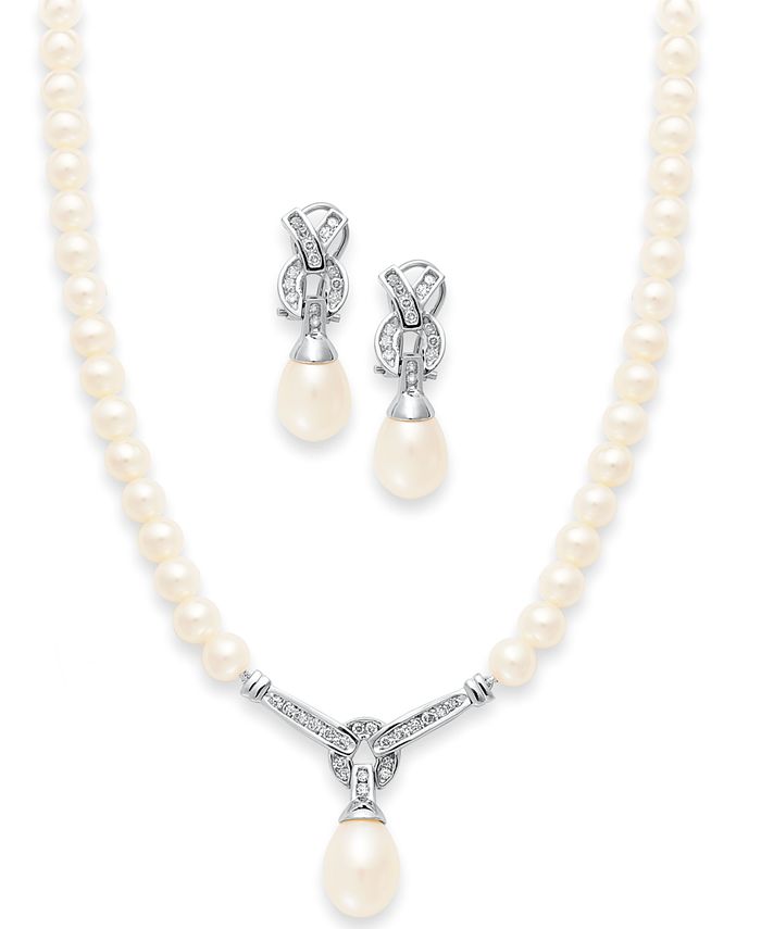 14k White Gold Jewelry Set, Cultured Freshwater Pearl and Diamond Necklace  and Earrings