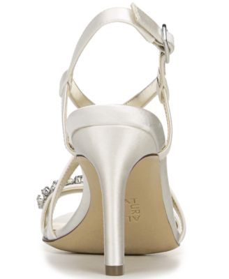 naturalizer kia sandal