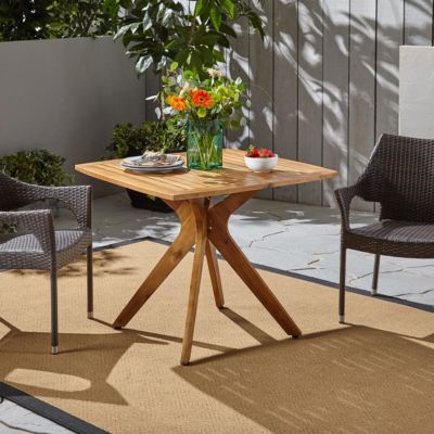 Stamford Outdoor Dining Table