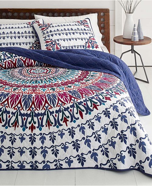Azalea Skye Hanna Medallion Quilt Set Twin Reviews Quilts Bedspreads Bed Bath Macy S