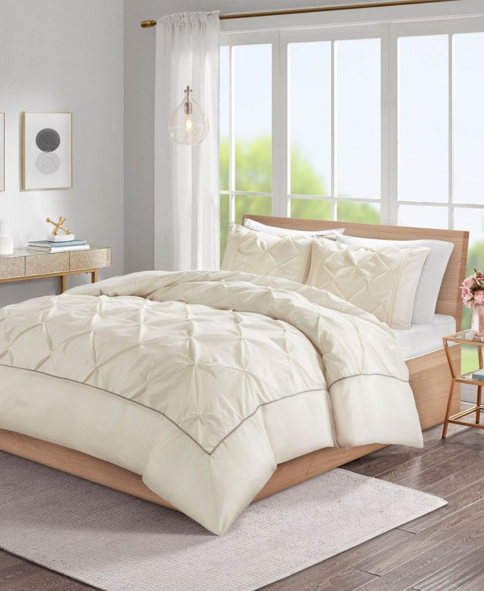 Madison Park Laurel King/California King 3 Piece Tufted Duvet Cover Set