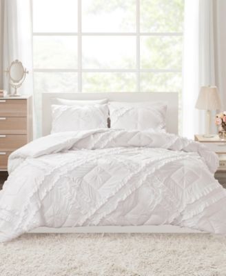 Intelligent Design - Kacie Full/Queen 3 Piece Solid Coverlet Set With Tufted Diamond Ruffles