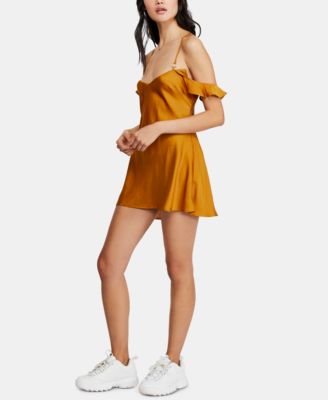 wanna dress reviews