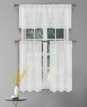 Duck River Textile Adley 3 Piece Kitchen Curtain Set 58" X 15" In White