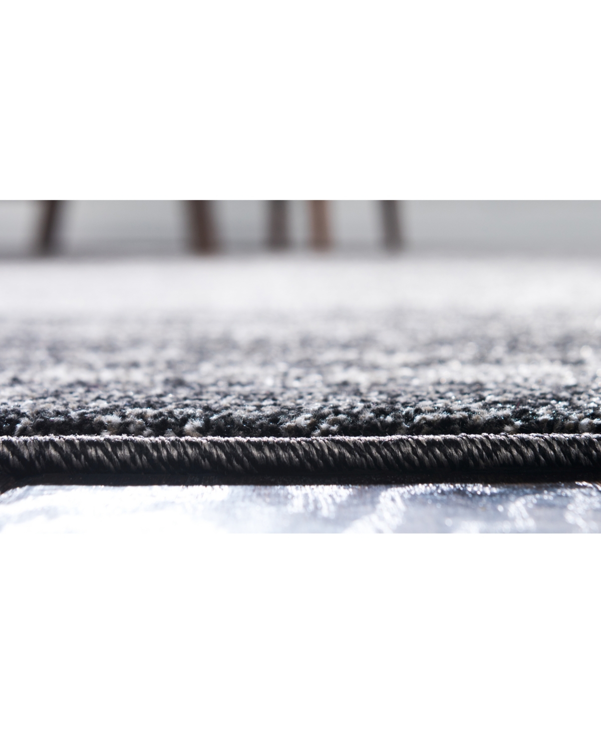 Bayshore Home Lyon Lyo3 7' x 10' Area Rugs