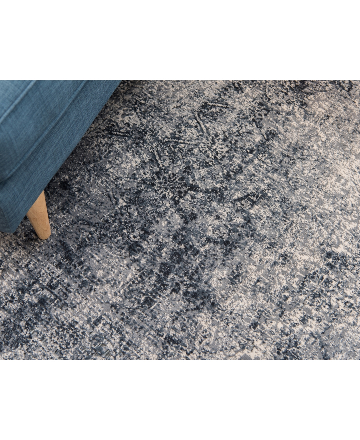 Bayshore Home Odette Ode3 Area Rug