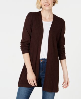 no sleeve cardigan outfit