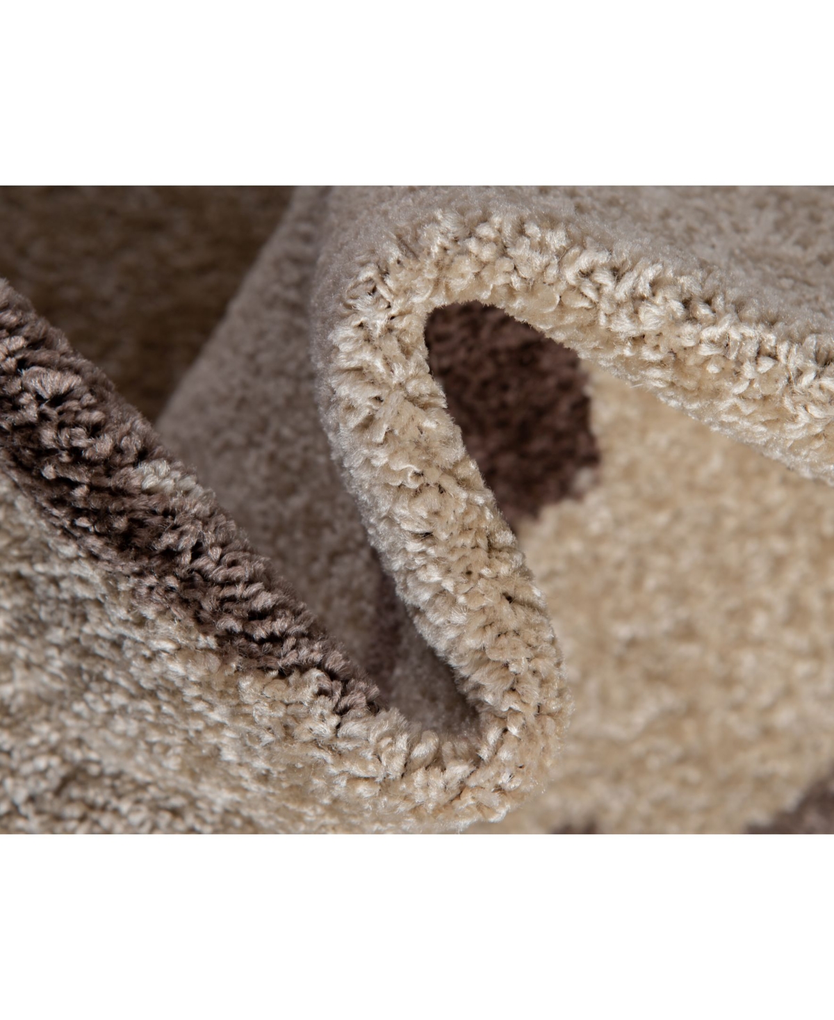 Bayshore Home Jasia Jas09Area Rug - Beige