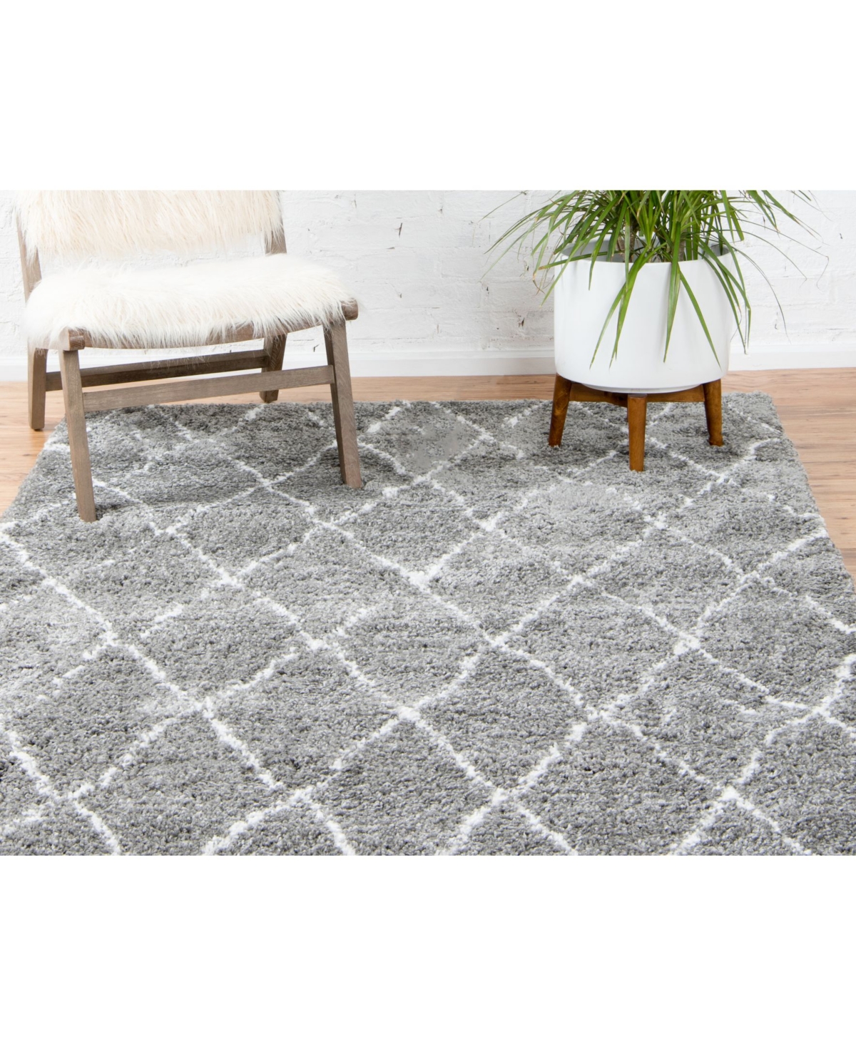 Bayshore Home Fazil Shag Faz3 Area Rug