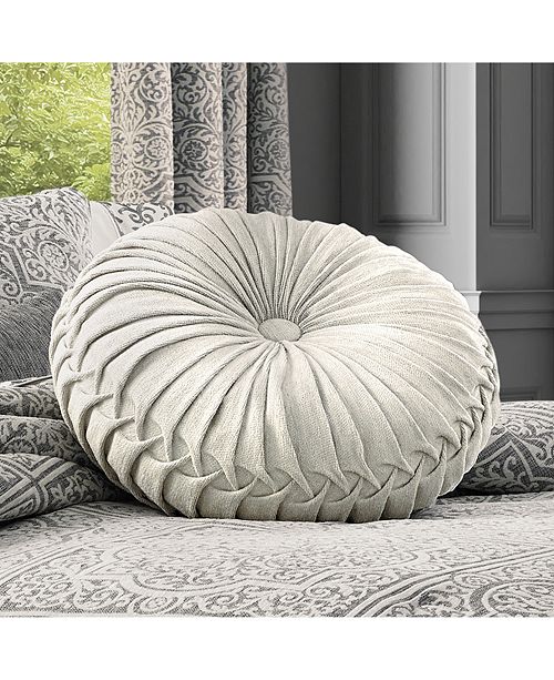 J Queen New York J Queen Matteo Tufted Round Decorative Throw