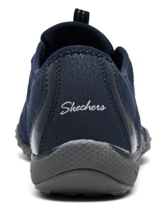 easy casual sneakers