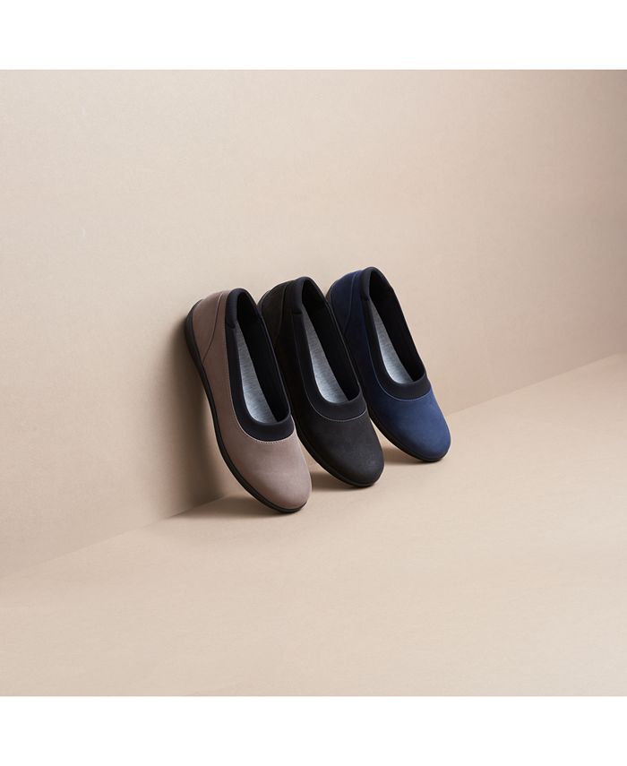 Clarks sales ayla pure