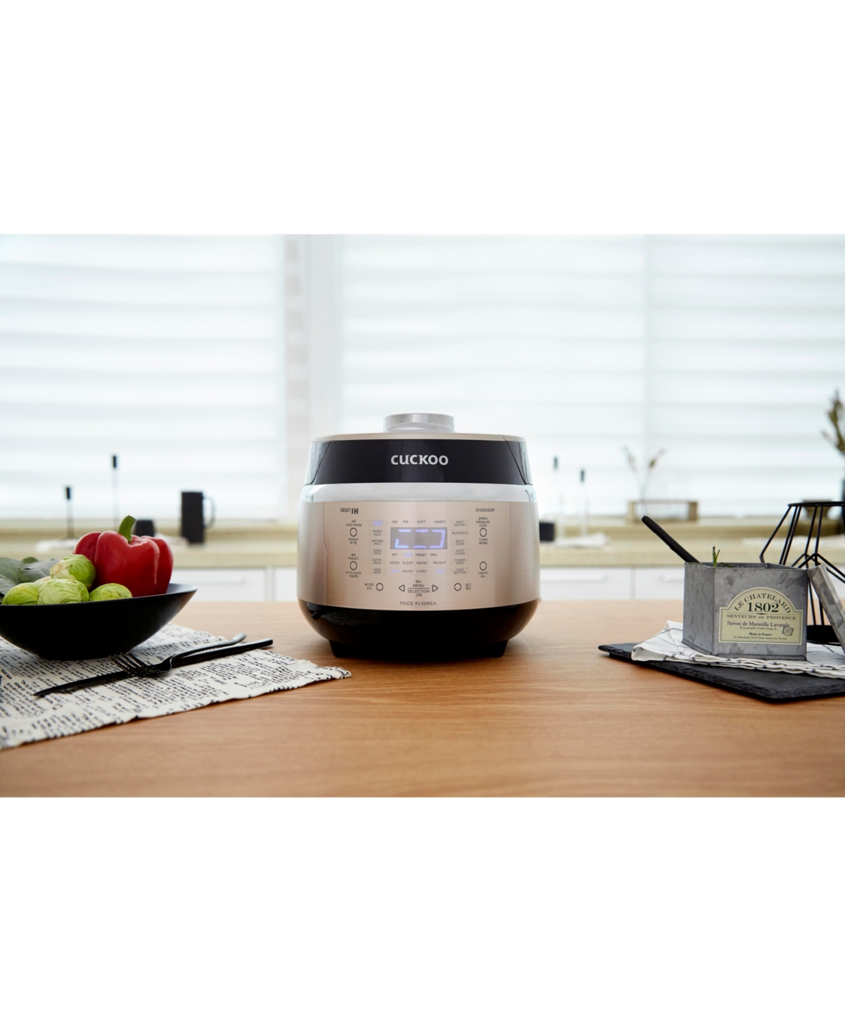 CUCKOO 3-CUP INDUCTION HEATING PRESSURE RICE COOKER 