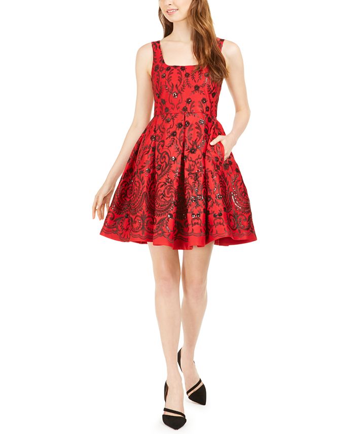 Taylor hotsell dresses macy's
