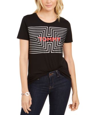 tommy hilfiger graphic logo tee