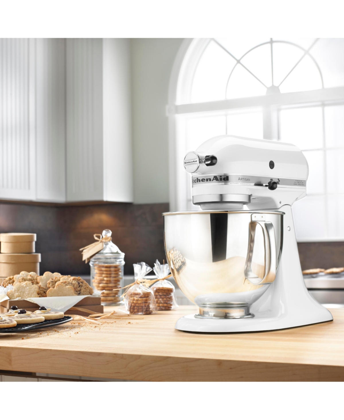 KitchenAid Artisan 5 Qt. Stand Mixer KSM150PS