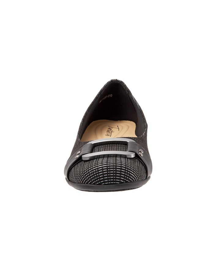Trotters Sizzle Signature Flat & Reviews - Flats & Loafers - Shoes - Macy's