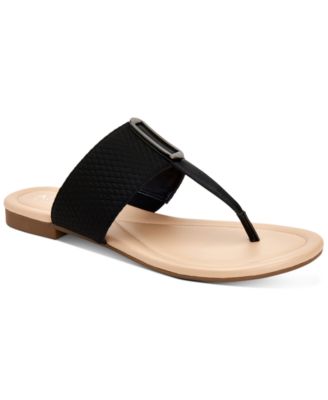 macys flip flops womens