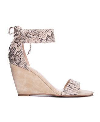 chinese laundry camomile wedge sandal