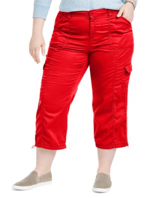 red capri pants plus size