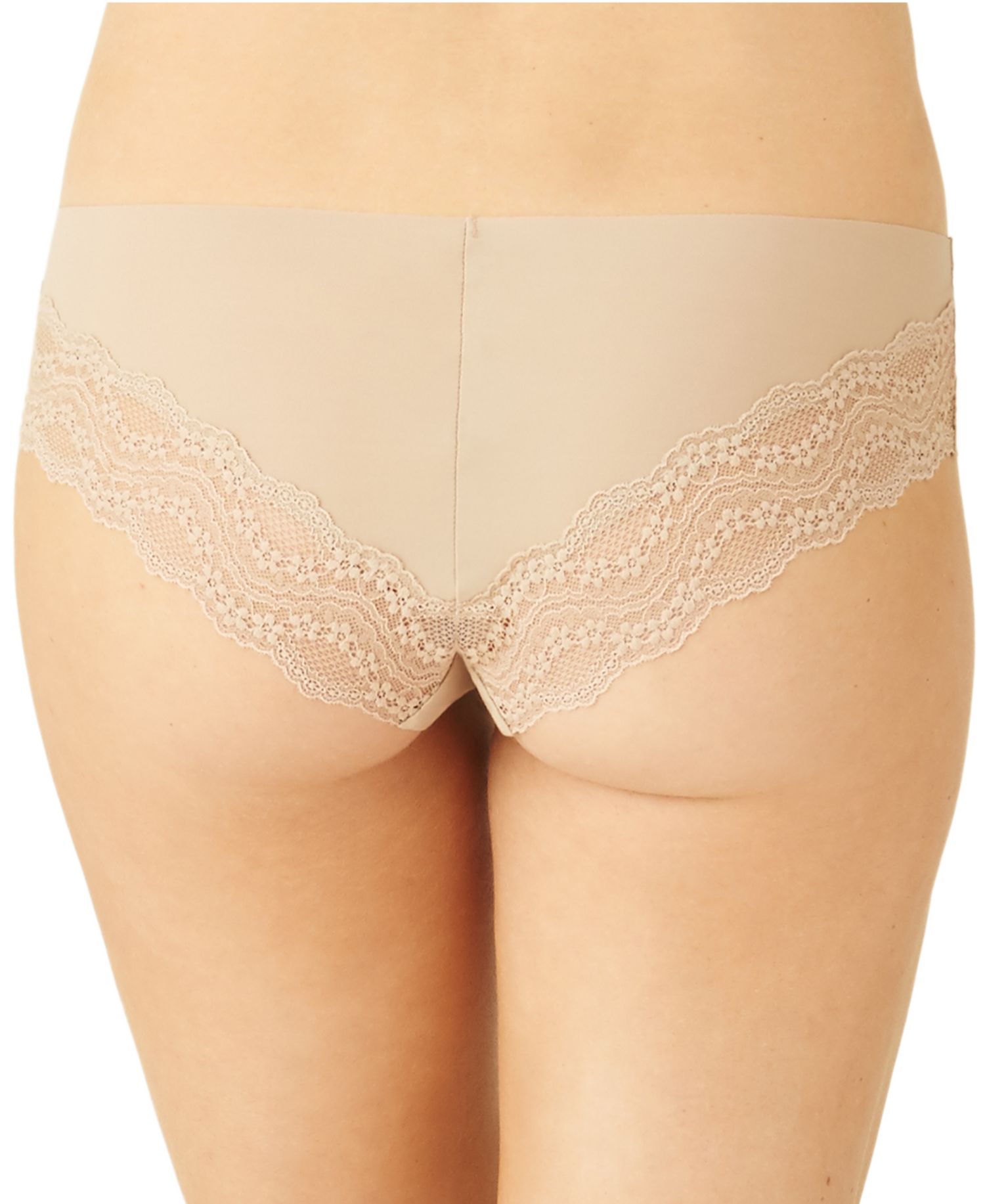 b.tempt'd Women's by Wacoal b.bare Cheeky Hipster Underwear 976367