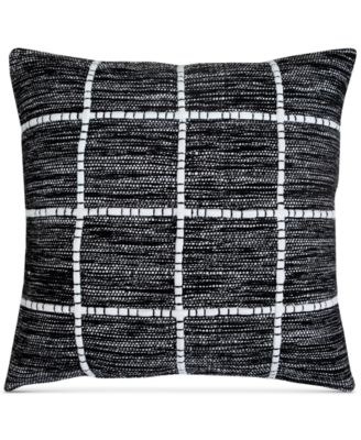 small decorative throw pillows