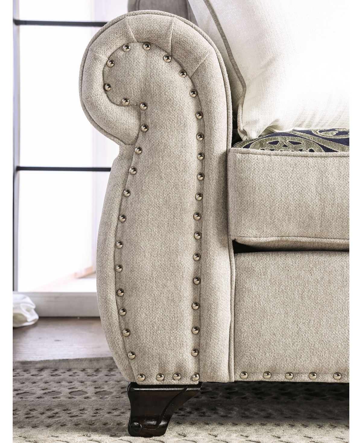 Furniture of America Nevadan Upholstered Sofa