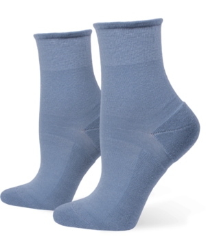 Hue Women's Sporty Shortie Sneaker Socks
