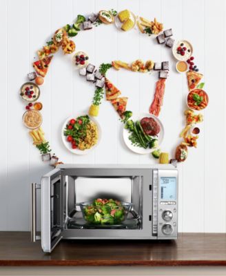 The Smooth Wave™ Microwave Oven