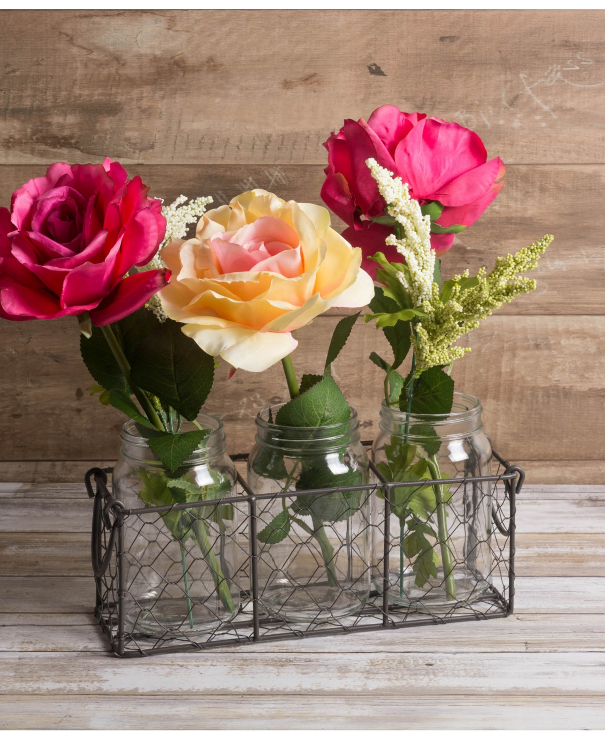 Design Imports Vintage-like Chicken Wire Flatware Caddy with Clear Jars