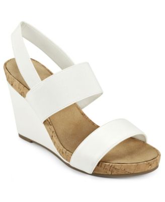 aerosoles wedge heels
