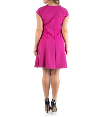 Plus Size Keyhole Neck Dress