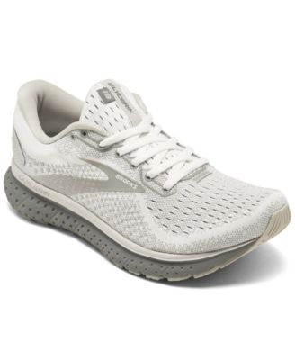 brooks wide width running shoes