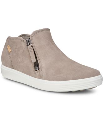 wanderay high top sneaker