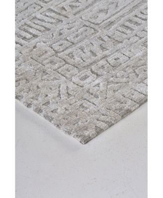 Colton R8793 Gray 5' x 8' Area Rug