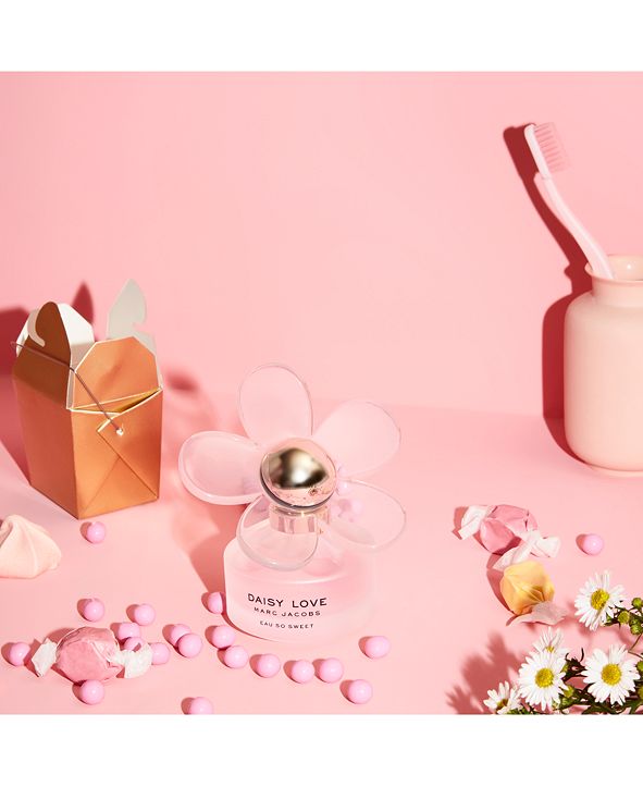 Marc Jacobs Daisy Love Eau So Sweet Eau de Toilette, 1.6oz. & Reviews