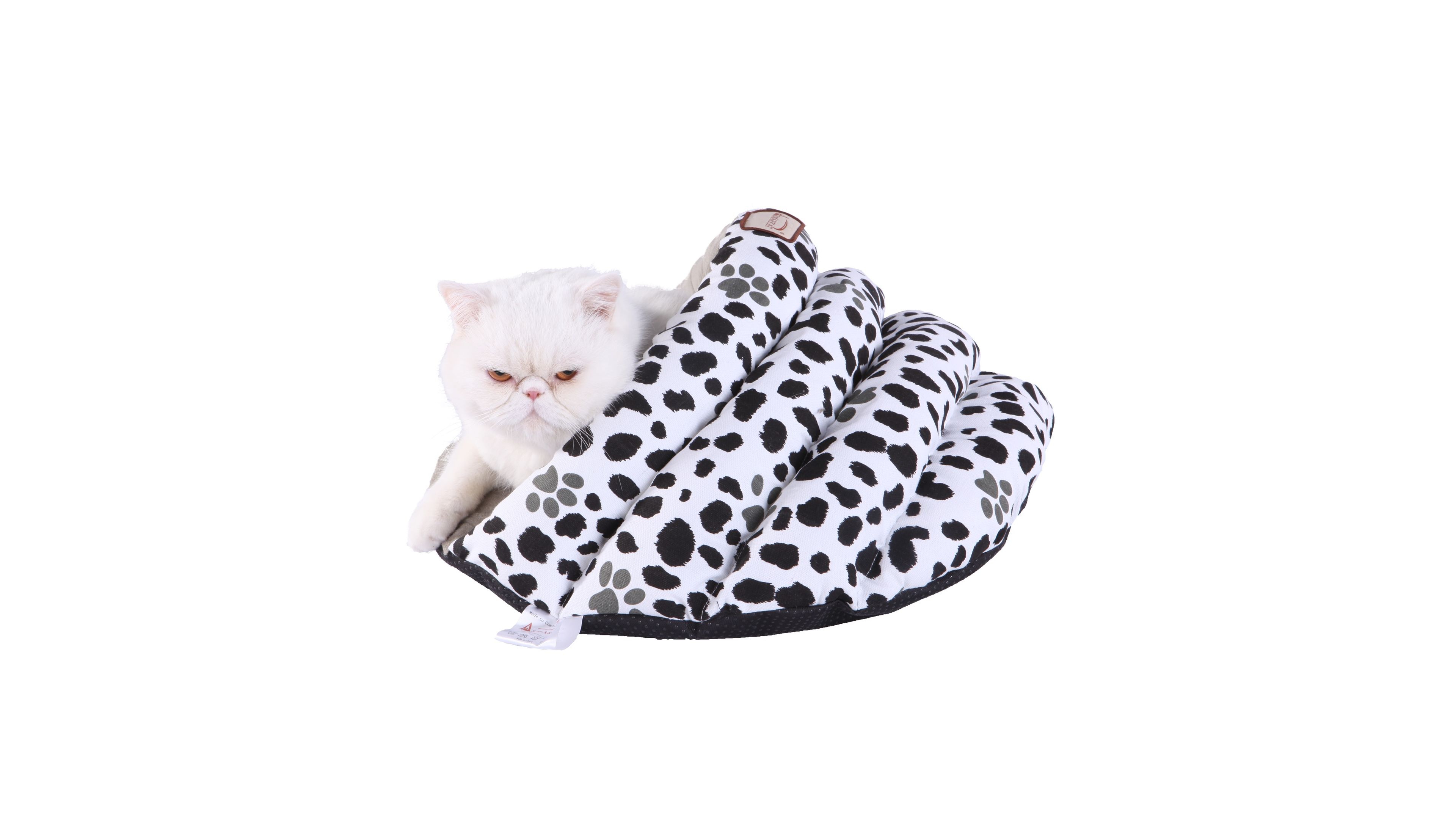 Armarkat Slipper Cat Bed, Cozy Cave Pet Bed , Aniti Slip Warm Bed For Cats And Small Dogs