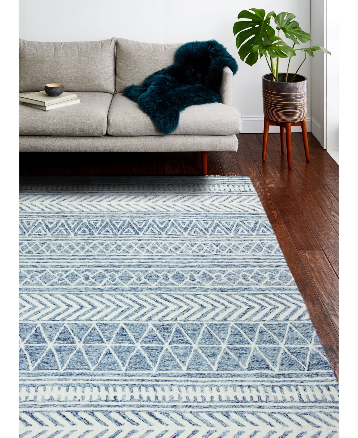 Bashian Taron Val-08 Denim 5' x 7'6" Area Rug
